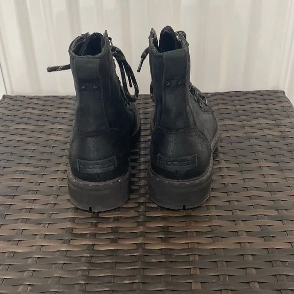 Sorel Lennox women’s combat boot women’s size 7.5 - Image 2