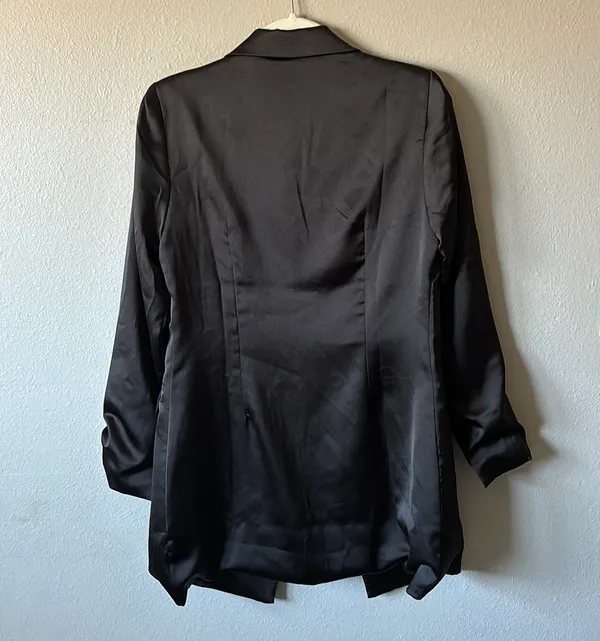 superdown Revolve  Miley black saying oversized blazer dress - Image 9