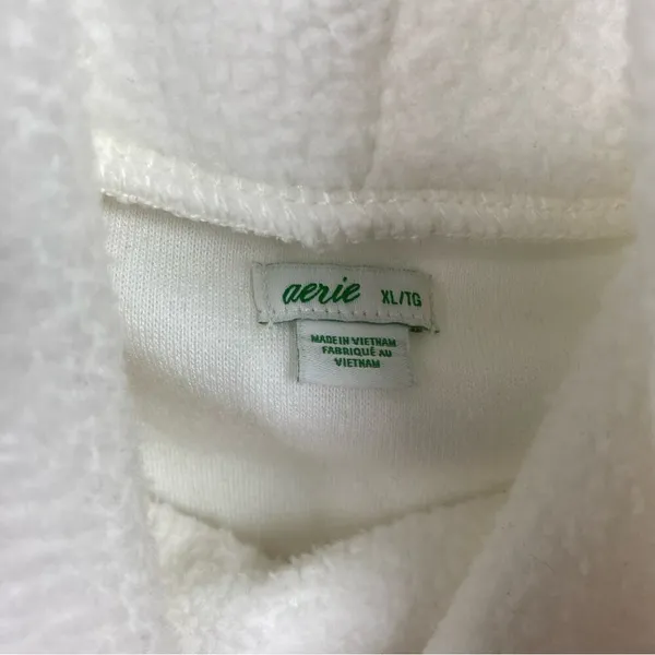 Aerie White Snowed In Fleece Mock Neck Pullover Sz.XL - Image 3