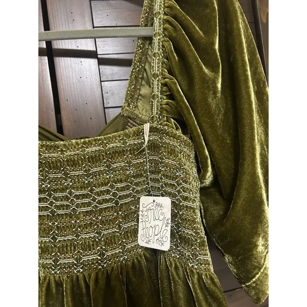 Free People Easy To Love Velvet Smocked Ruffle Mini Dress Size S Olive Green NEW - Image 8