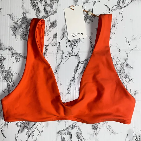 NWT Quince Sunset Orange Italian Plunge Bikini Swim Suit Top Women's Size Small - Image 3