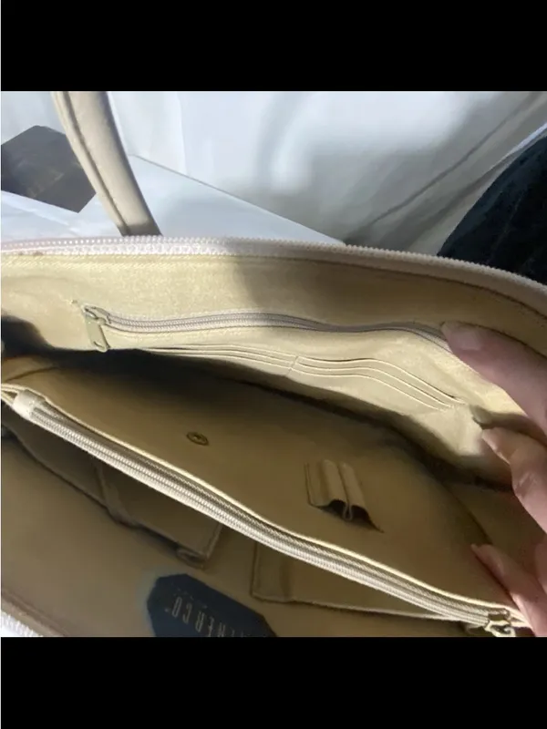 Liz Claiborne Classic Cream Leather Satchel Handbag - Image 9