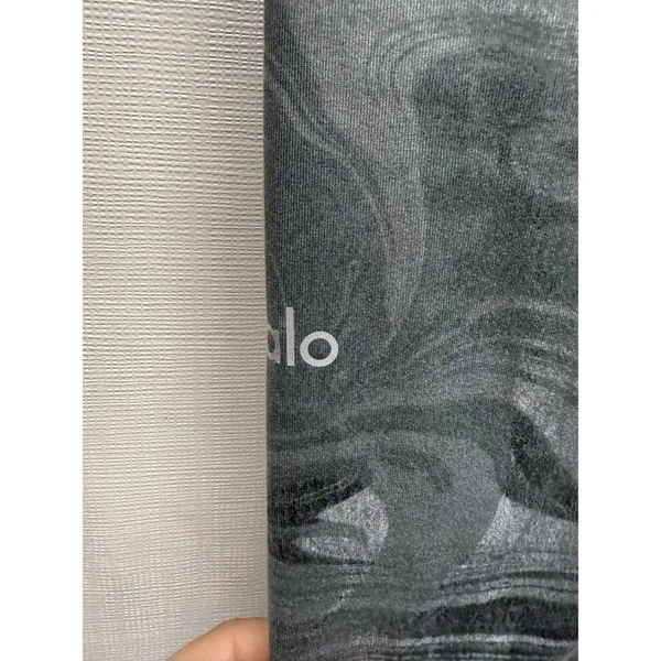 Alo Yoga Leggings Airbrush Women Sz S Gray Marble Athletic Gym Workout Ankle - Image 4