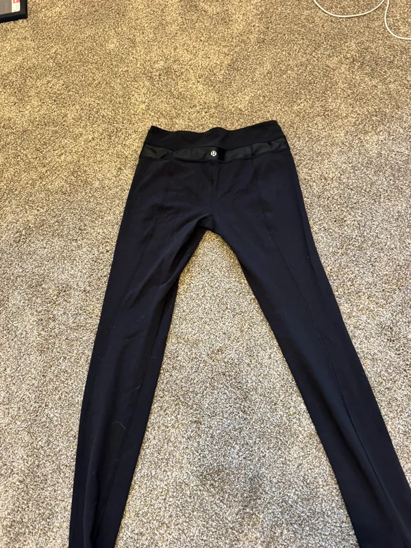 Low-Rise Lululemon Leggings Wunder Under - Image 3