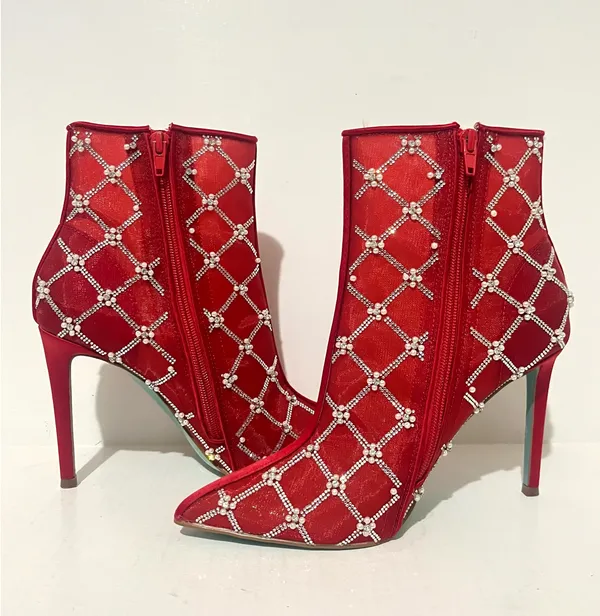 Betsey Johnson - Image 4