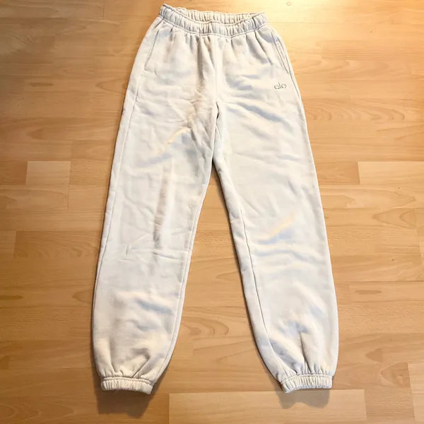 Alo Yoga Accolade Sweatpant Bone XS - Image 2
