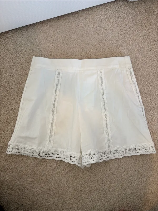 Zara white crochet trim shorts new with tags - Image 6