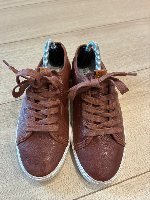 Frye Women’s Mindy Low Top Brown Leather Lace Up Sneaker Size 6 - Image 4