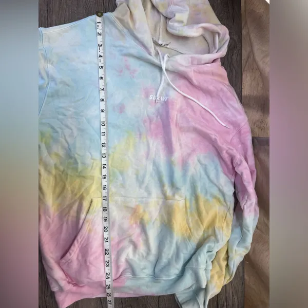 Sarah’s Day x White Fox tie dye hoodie‎ size small - Image 7