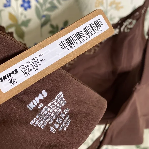 SKIMS FITS EVERYBODY LACE UNDERWIRE BRA COCOA 44D brown‎ NWT - Image 10