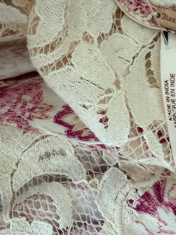 Free People Lucie NWTs Pink Cream Lace Mini Floral Dress size 6 - Image 7