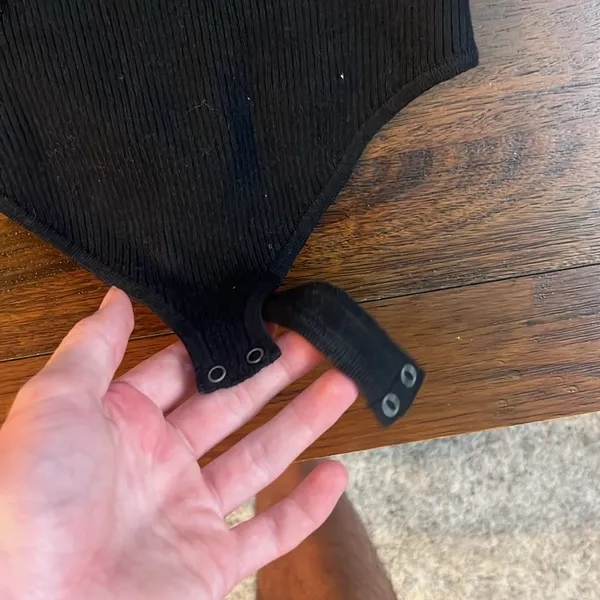 Abercrombie & Fitch Black Ribbed Top - Image 3