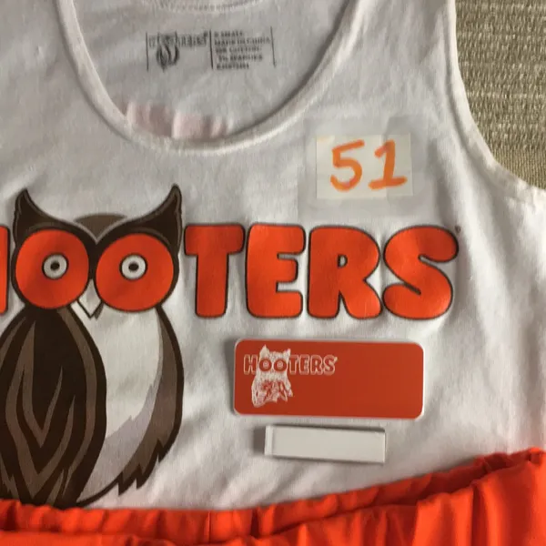 Bin 26 #51 Hooters Girl Worn Sexy Tank & Shorts XSmall & New Blank Name Tag - Image 2