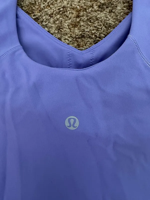 Lululemon tank  - Image 4