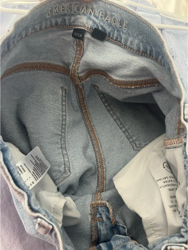 American Eagle Jeans - Image 5
