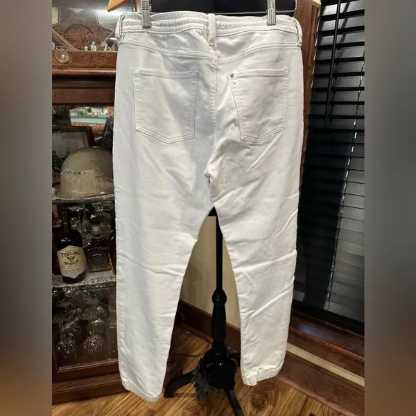 EUC H&M white distressed waist string skinny jeans - Image 4