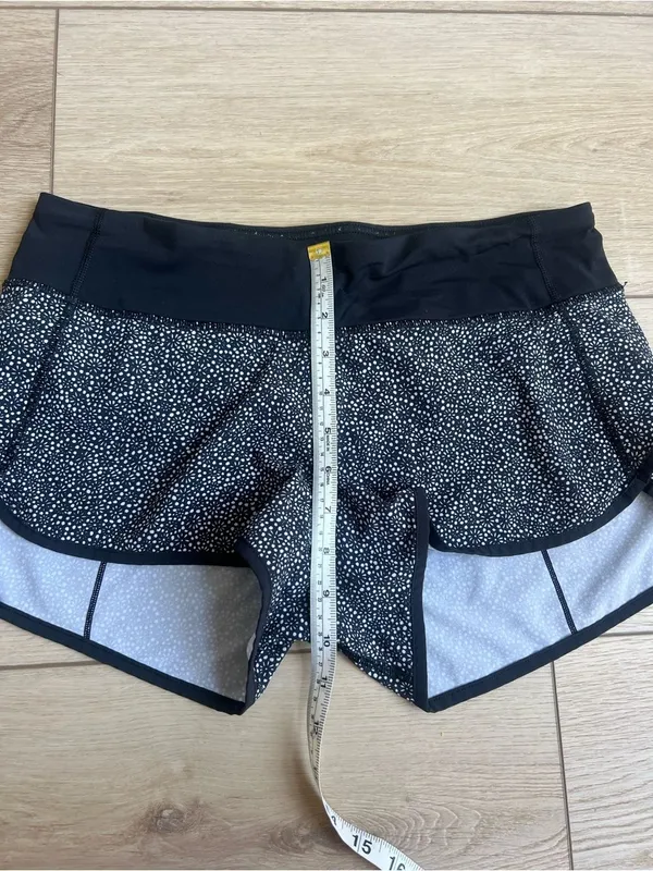LULULEMON Run Times Shorts Miss Mosaic Black Size 6 - Image 12