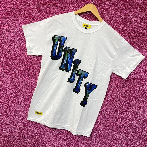 Unity Market Brand Streetwear Tshirt size medium - Image 2