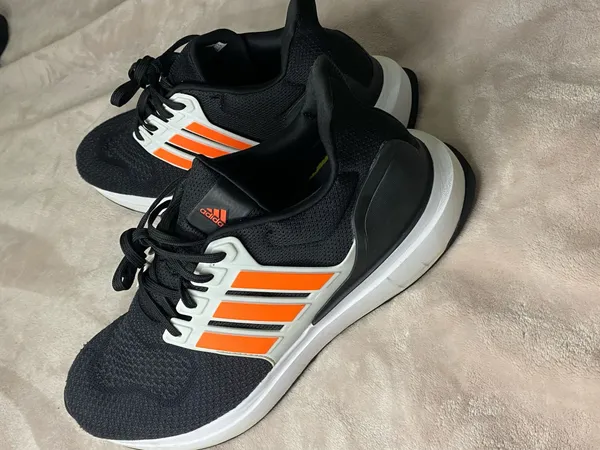 Adidas Ultraboost Running mens Shoes size 10.5 - Image 4