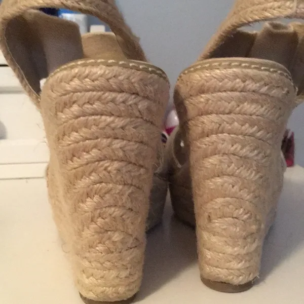 Steve Madden wedges - Image 3