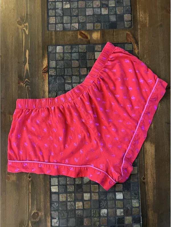 Vintage Y2K McBling Coquette Sparkly Victoria’s Secret Pajama Shorts size medium - Image 4
