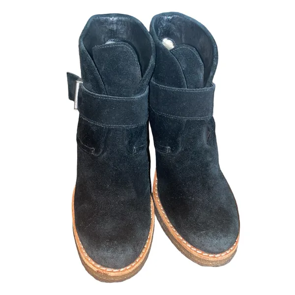 UGG Brienne #3212 black Genuine Leather suede rubber heeled ankle boots - Image 3