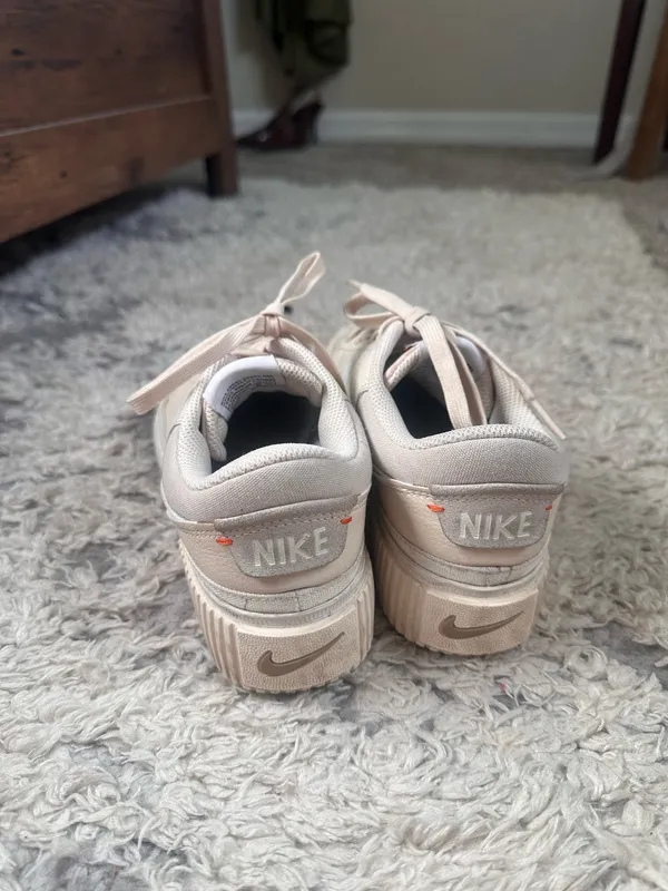 Nike Air Force 1 Low - Image 4