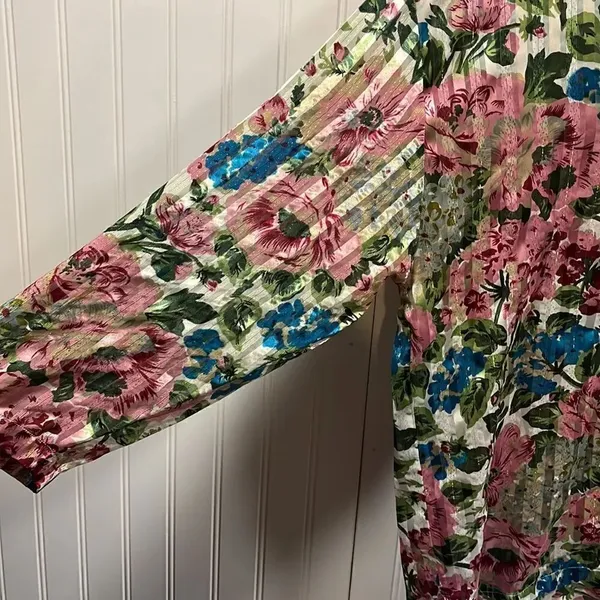 Victoria’s Secret vintage floral sheer button up long sleeve sleep top - Image 3