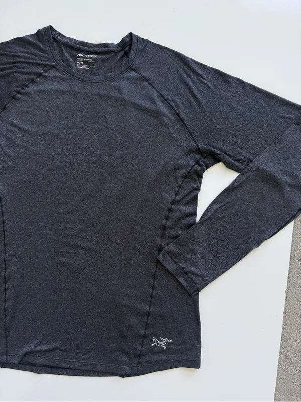 Arc’teryx Tolu Long Sleeved Top Size Medium - Heather Gray 2020 - Image 3
