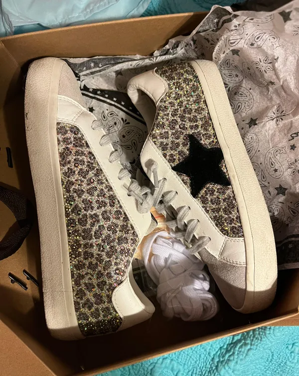 Vintage Havana Sneakers - Image 2