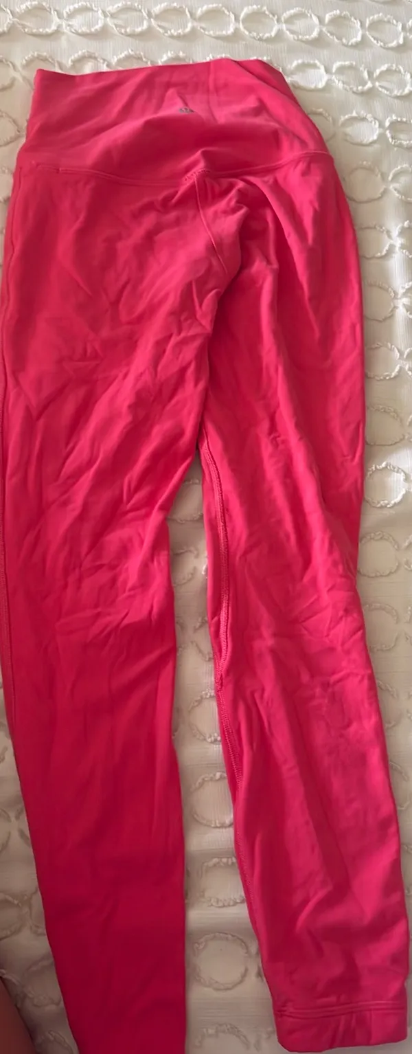 Pink Lululemon Leggings Align - Image 4