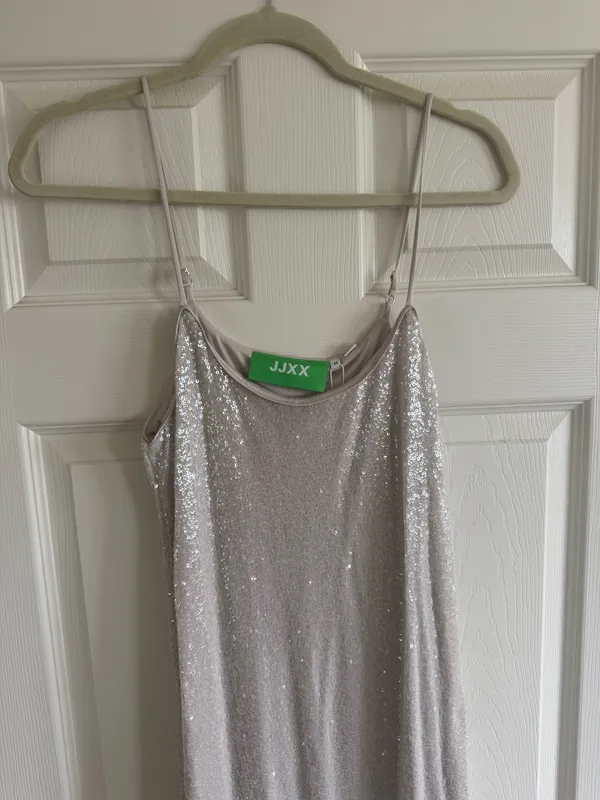 Silver Sequin Dress Size M - Image 2