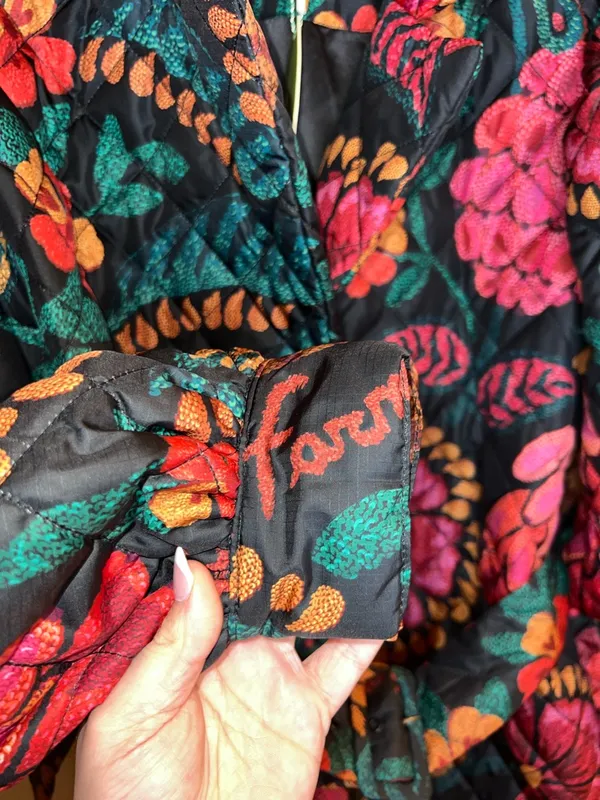 Farm Rio Black Floral Quilted Puffer Jacket XL NWT‎ Belted “Made in Brazil” - Image 5