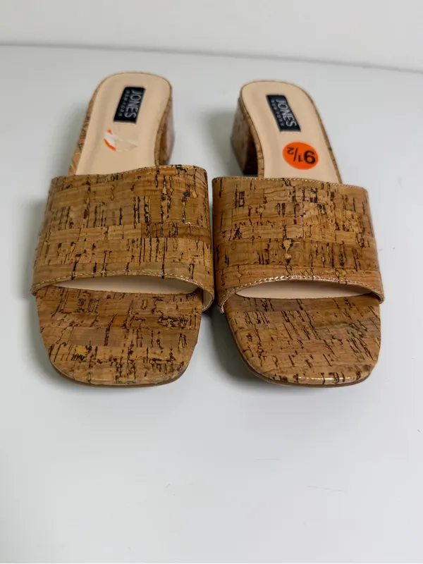 Jones New York Women’s Unis Faux Cork Square Toe Block Heel Sandal Sz 9.5 NEW - Image 2