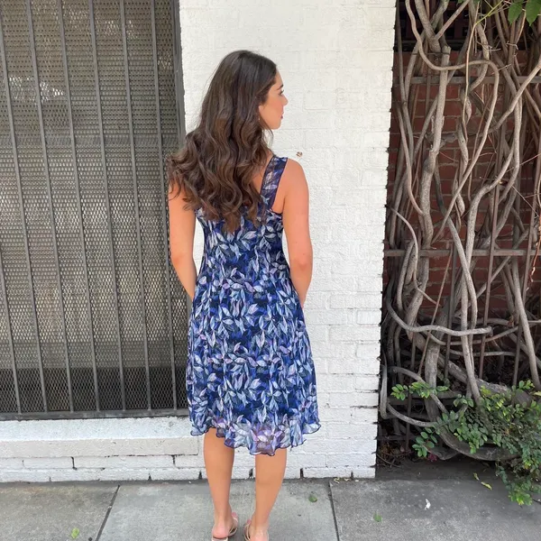 Elegant y2k blue floral dress sz m - Image 3