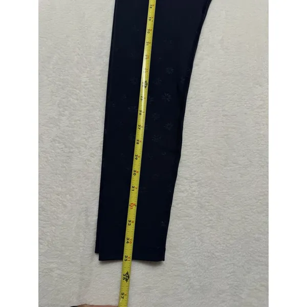 Beyond Yoga Navy Daisy Shimmer Leggings Compression Size Medium - Image 9