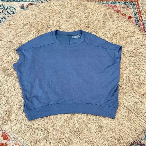Betabrand boxy muscle sweatshirt large - Image 2