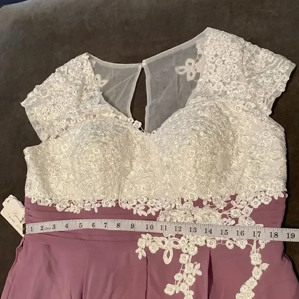Women’s Ivory Lace Top Chiffon V-Neck with Cap Sleeves Dress Size 16 NWT - Image 9