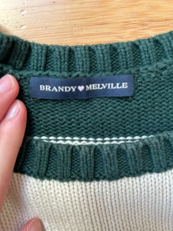 Green and white brandy Melville sweater - Image 3