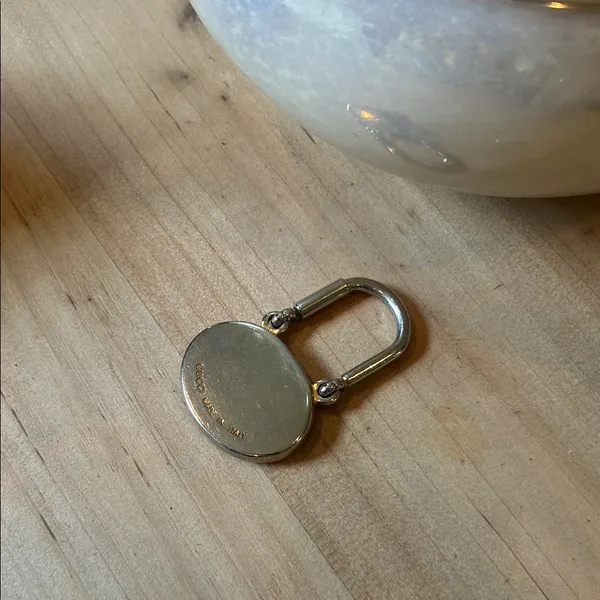 Gucci Interlocking GG Gold Keychain Key Ring Fob Logo Charm Authentic - Image 4