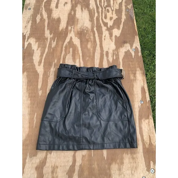 Haute Monde S Faux Leather Belted Mini‎ Skirt in Black Small Biker Goth Summer - Image 2