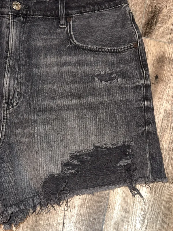 American Eagle Outfitters Black Distressed High-Rise Denim Shorts - Image 2