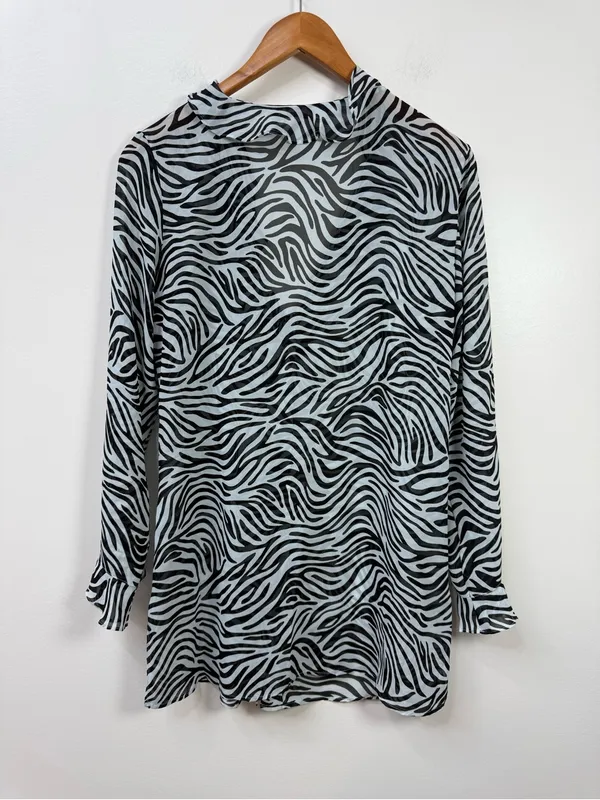 Victoria's Secret Black and White Zebra-Print Sheer Swim Cover-Up size M - Image 4