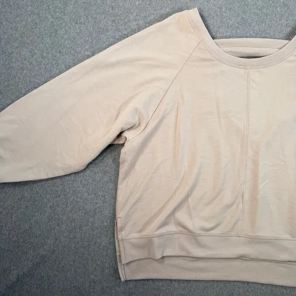 Yogalicious Stephanie Hi-Low Sweatshirt Women's Small Beige New Pullover - Image 3