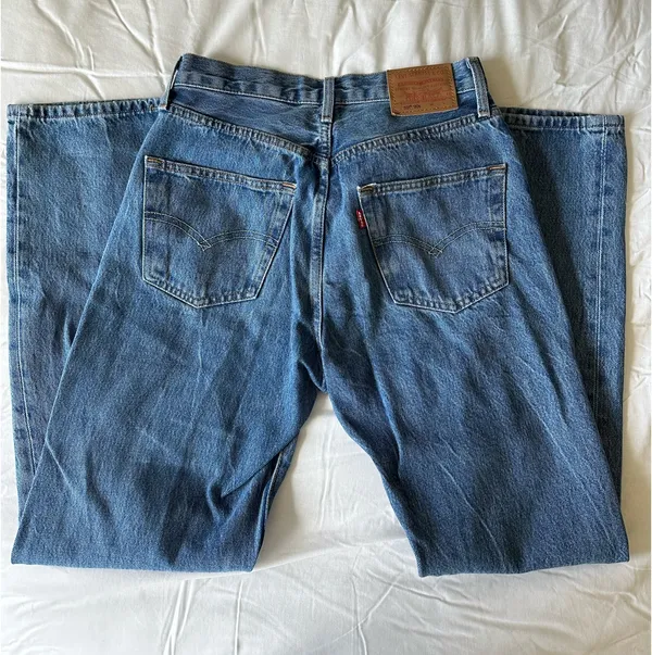 Levi’s Premium Jeans 501 90s Women’s - Image 3