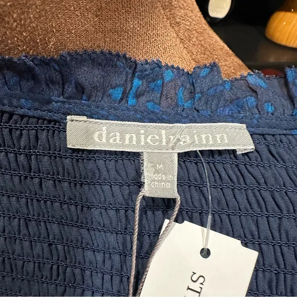 Daniel Rainn Blue Blouse – Size M – NWT – Stitch Fix Exclusive - Image 8