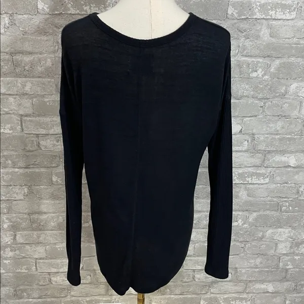 Abercrombie & Fitch Navy Knit Sweater - Image 4