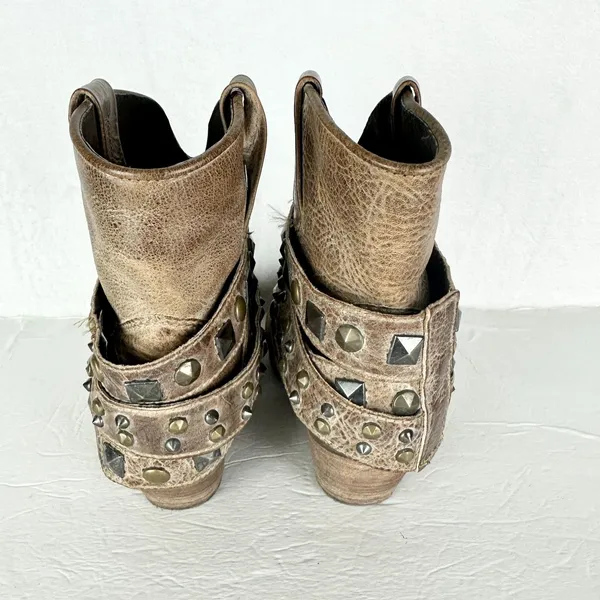 Corral Womens Studded Strap Ankle Boots Size 8.5 Saddle Brown Western Cowgirl - Image 3