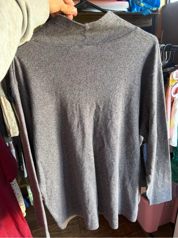 L.L. Bean Heather Gray Cowl-Neck Women's Sweater L - Image 3