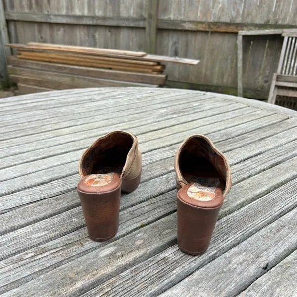 B.o.c‎ nwot Cadi Clogs size 7 fall athletic shoes slip on whimsy spring - Image 9